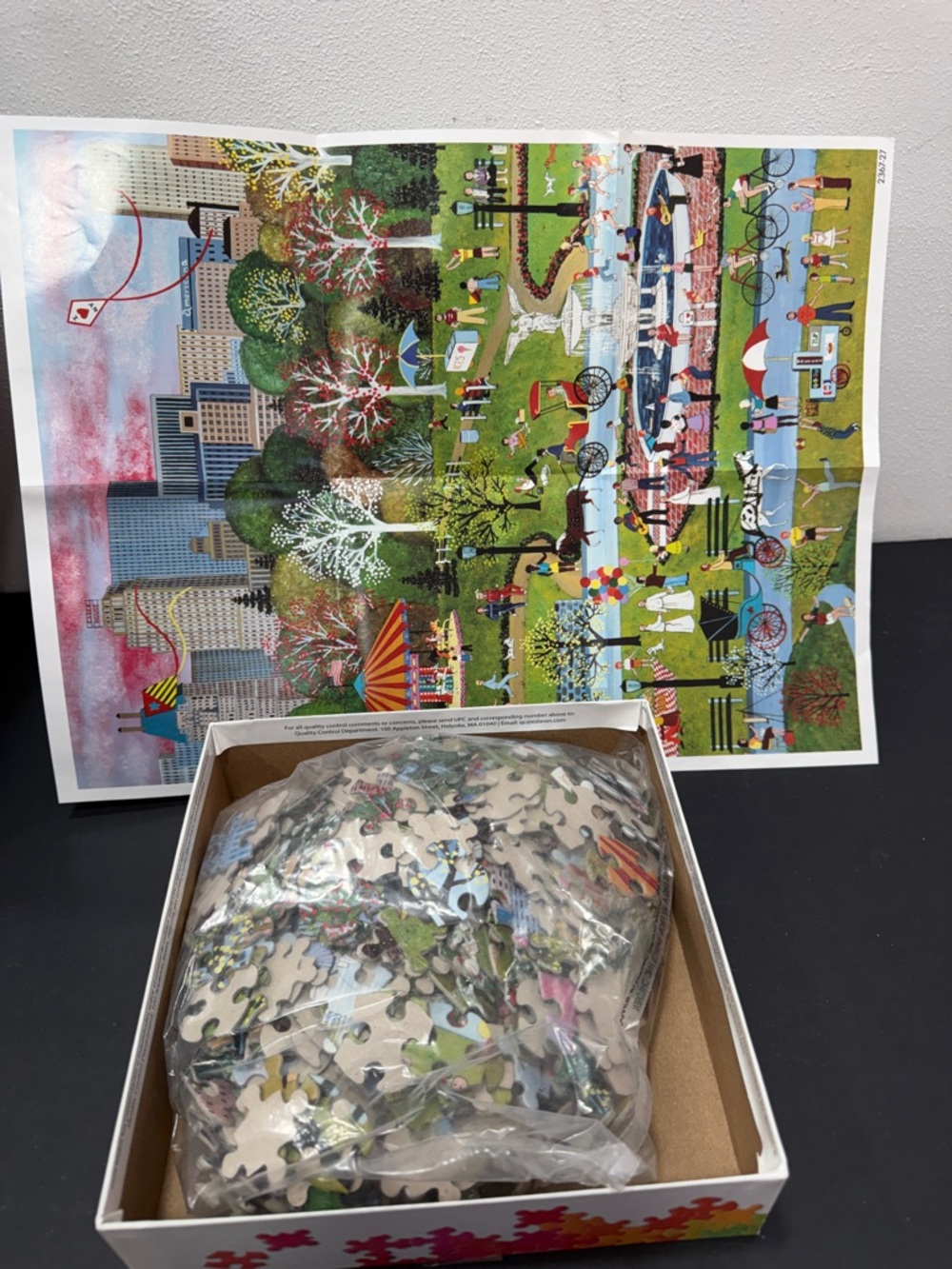 Jane Wooster Scott Springtime in Central Park 550 pc jigsaw Puzzle SALE🔴3/$25 - Picture 3 of 4